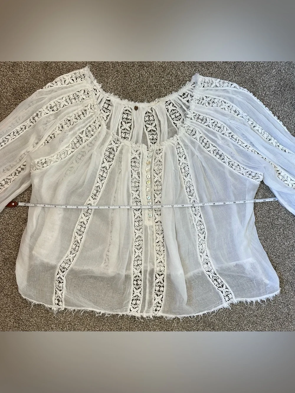 Free People FP One Blouse White Boho Victorian Romantic Peasant Top Raw Edge M